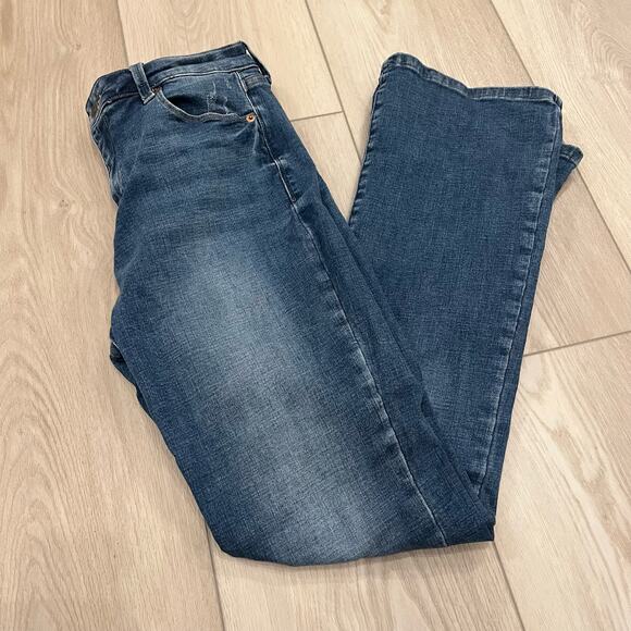 Pistola Women's Medium Wash Bootcut Jeans Size 30 - Picture 1 of 10